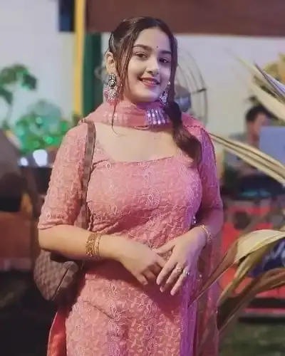 Call Girls Zirakpur Cash On Delivery